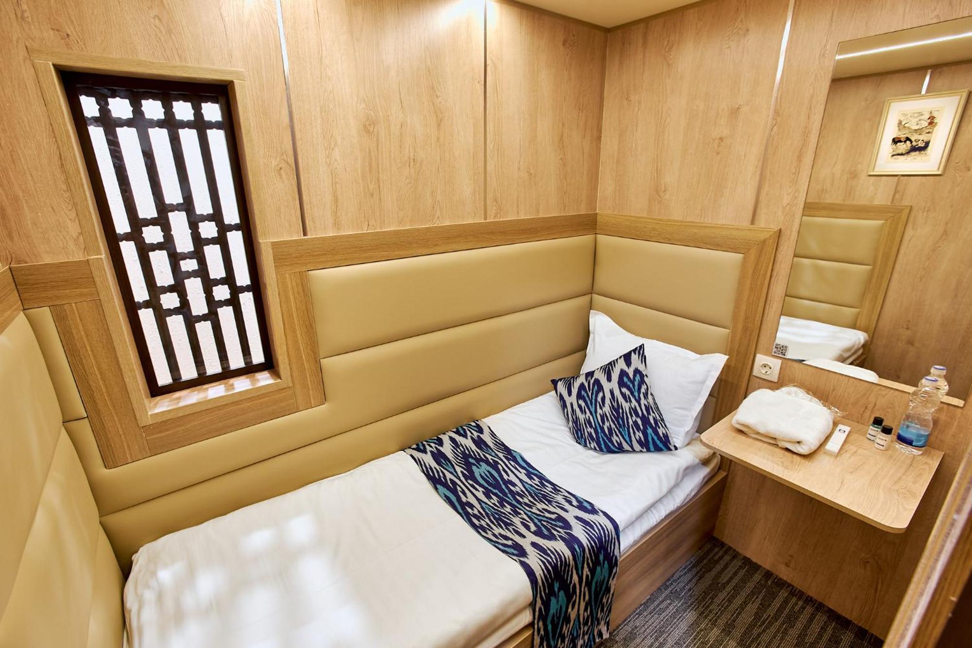 Qo'Noq Tashkent Airport Hotel Sleep Lounge & Showers, Terminal 2 - Transit Only Exterior foto